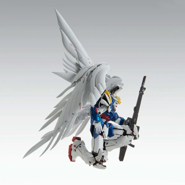 MG 1:100 Wing Gundam Zero EW Version Ka — image 10 of 12