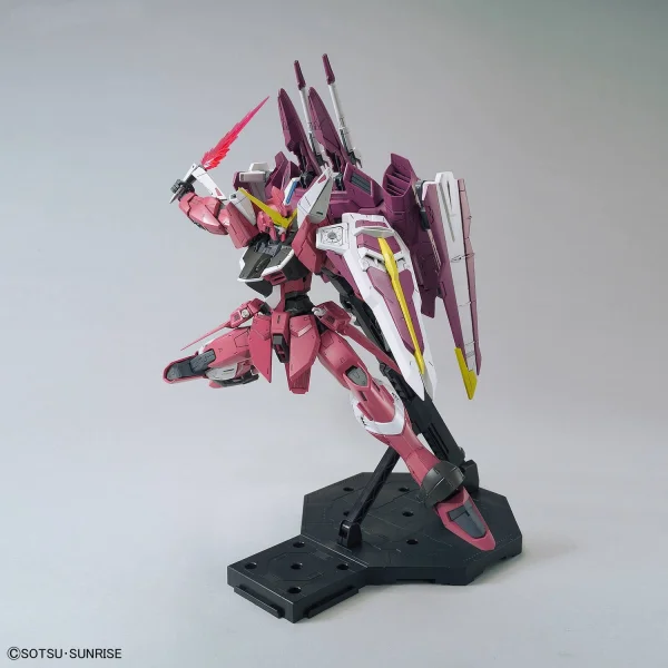 MG 1:100 Justice Gundam &mdash; image 5 of 15