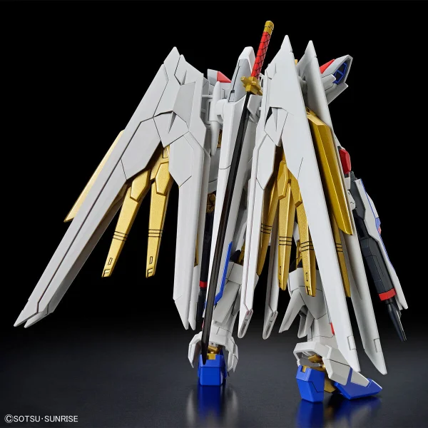 HG 1:144 Mighty Strike Freedom Gundam — image 9 of 11