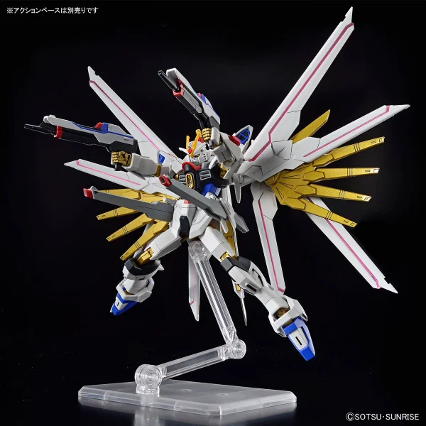 HG 1:144 Mighty Strike Freedom Gundam — image 8 of 11