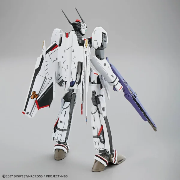 HG 1:100 VF-25F Messiah Valkyrie Alto Custom Deluxe Set &mdash; image 11 of 14