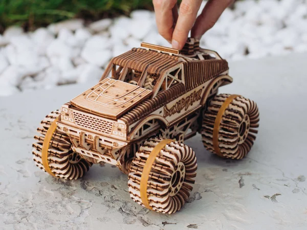 Wood Trick Monster Truck