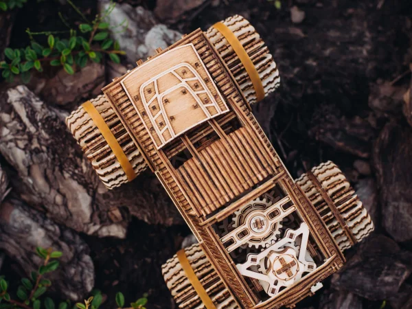 Wood Trick Monster Truck