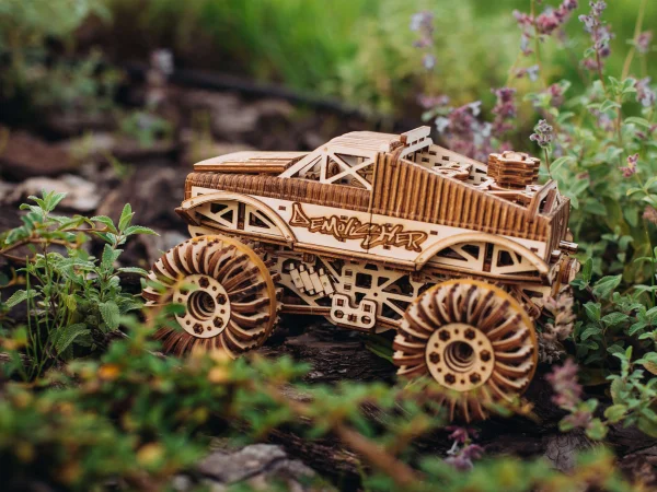 Wood Trick Monster Truck