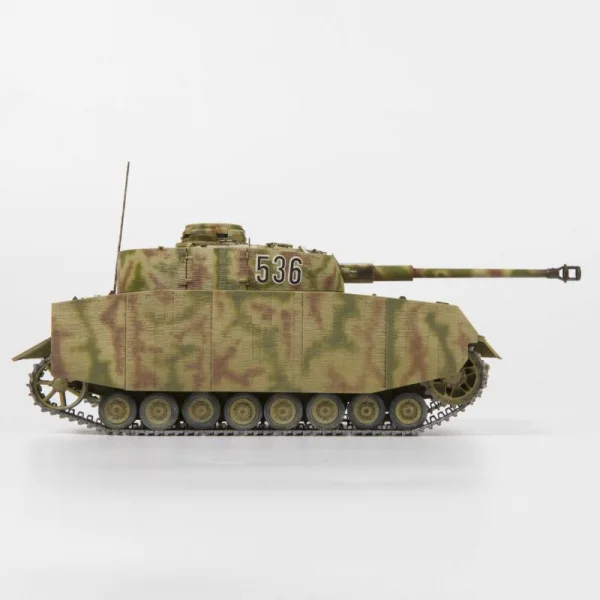 Zvezda Panzer IV Ausf.H &mdash; image 7 of 7