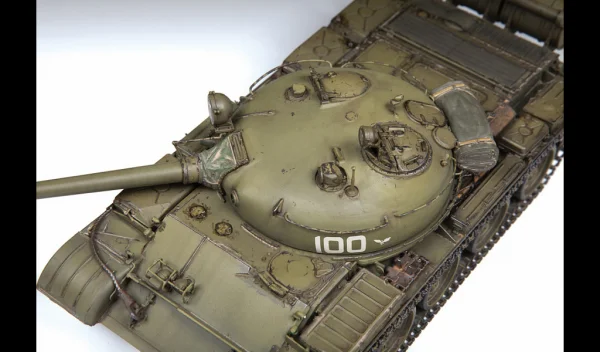 Zvesda T-62 Soviet Main Battle Tank