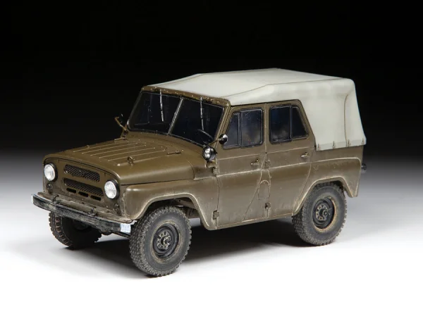 Zvesda Soviet WWII Motorcycle M-72 — image 5 of 5