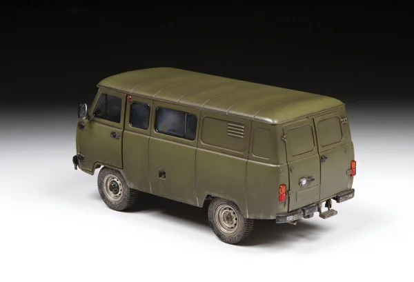 Zvesda Uaz 3909 Russian Military Van — image 5 of 8