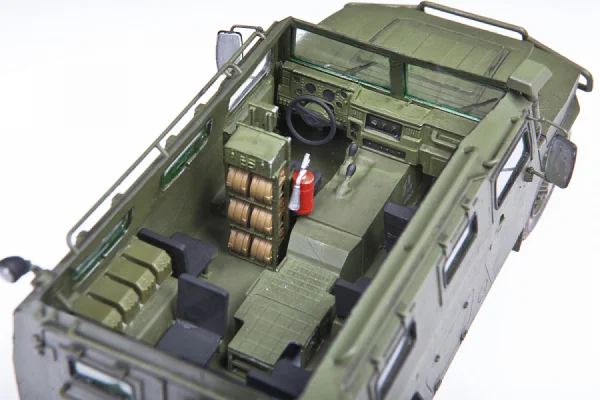 Zvesda Russian Armoured Vehicle Gaz Tiger — image 2 of 9