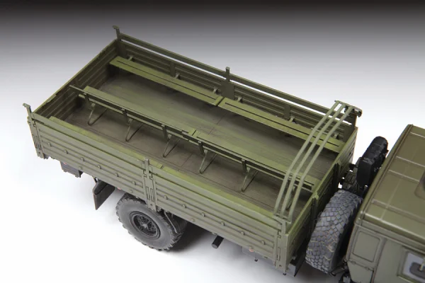 Zvesda Russian 2 Axle Military Truck K-432 — image 6 of 9