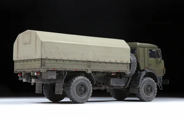 Zvesda Russian 2 Axle Military Truck K-432 — image 7 of 9