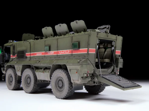 Zvesda Typhoon 6X6 Armoured Vehicle — image 4 of 10