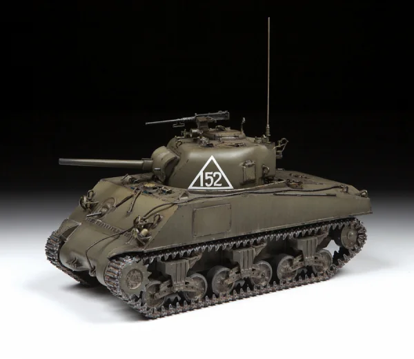 Zvezda M4 A2 Sherman — image 7 of 9
