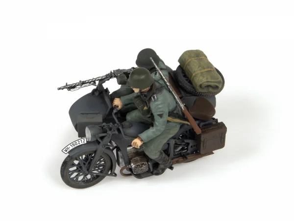 Zuendapp K800 motorcycle with sidecar