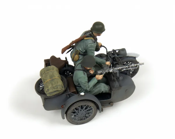 Zuendapp K800 motorcycle with sidecar