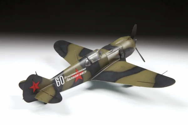 Zvesda La-5