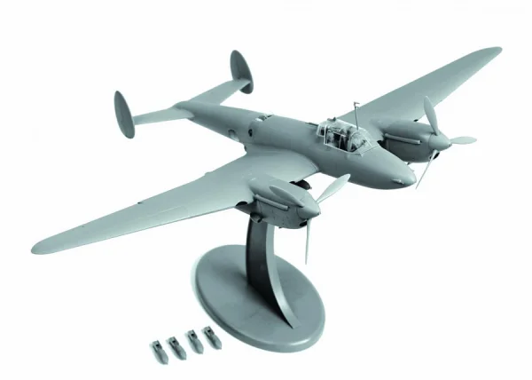 Zvezda Petlyakov Pe-2 — image 13 of 16