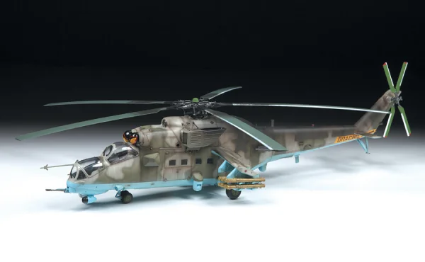 Zvezda Mil Mi-35 M Hind E — image 5 of 11