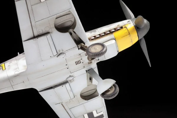 Zvezda Messerschmitt BF-109 G6 — image 4 of 13