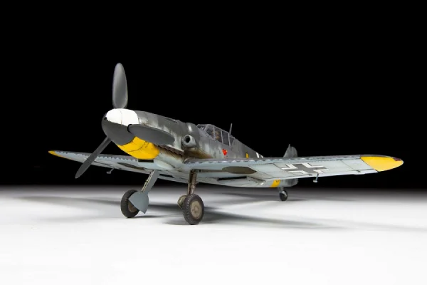 Zvezda Messerschmitt BF-109 G6 — image 11 of 13