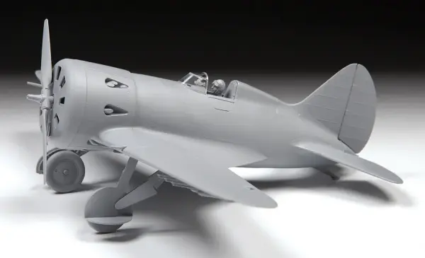 I-16 Soviet WWII Fighter — image 7 of 16