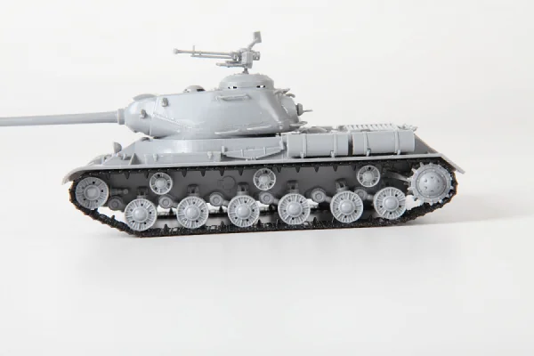 Zvesda Is-2 Stalin — image 2 of 14