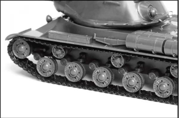 Zvesda Is-2 Stalin — image 10 of 14