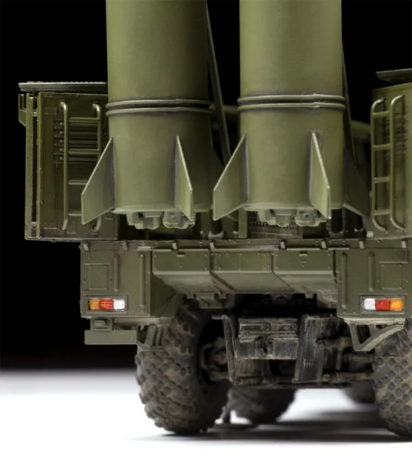 Zvesda Iskander Ballistic Missile Launcher — image 6 of 8
