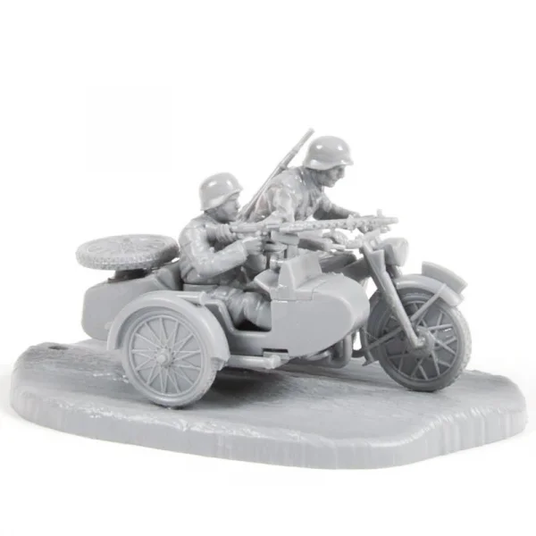 Zvezda German Motorcycle R-12 — image 6 of 7