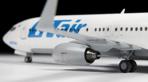 Zvezda Boeing 737-800 — image 5 of 6