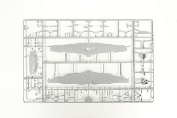 Zvesda Yak-40 Turbojet Passenger Aircraft &mdash; image 3 of 12