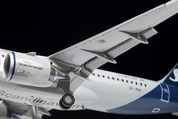 Zvesda Airbus A320 Neo &mdash; image 5 of 8