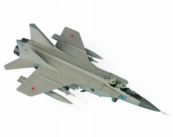 Zvezda Mig-31 Fighter Interceptor — image 3 of 7
