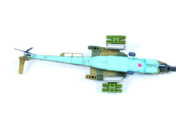 Zvezda 1/72 Soviet Helicopter Mil Mi28N — image 6 of 7