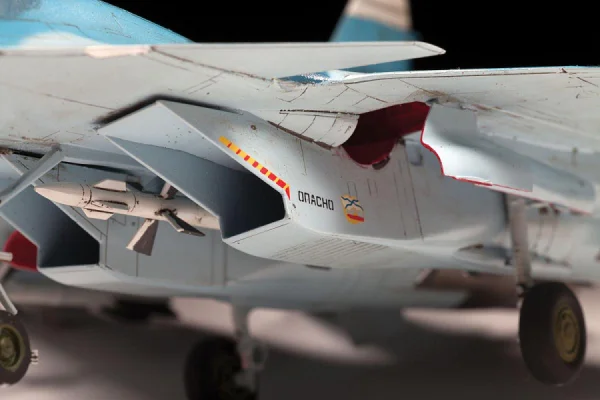 Zvezda Su-33 — image 2 of 10
