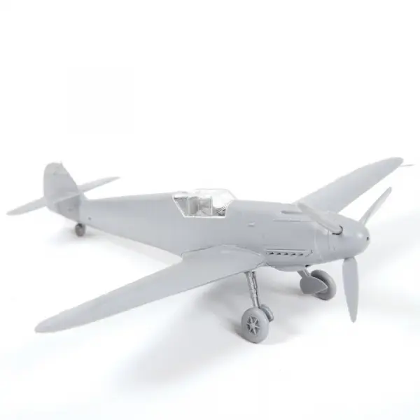 Zvezda Messerschmitt B-109 F2 — image 7 of 11