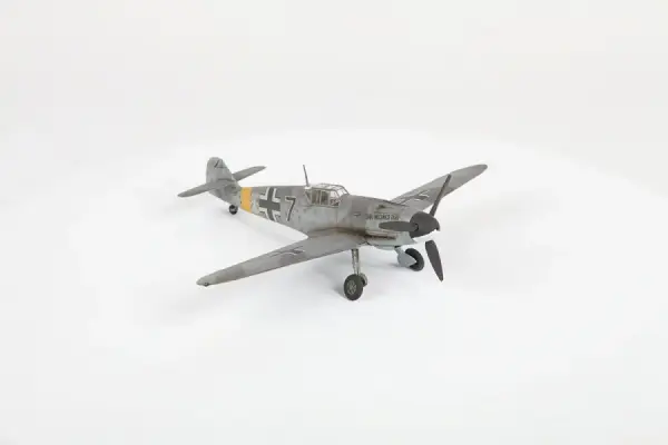 Zvezda Messerschmitt B-109 F2 — image 6 of 11