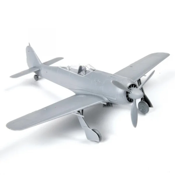 Zvesda Fockewulf 190 A4 — image 6 of 10