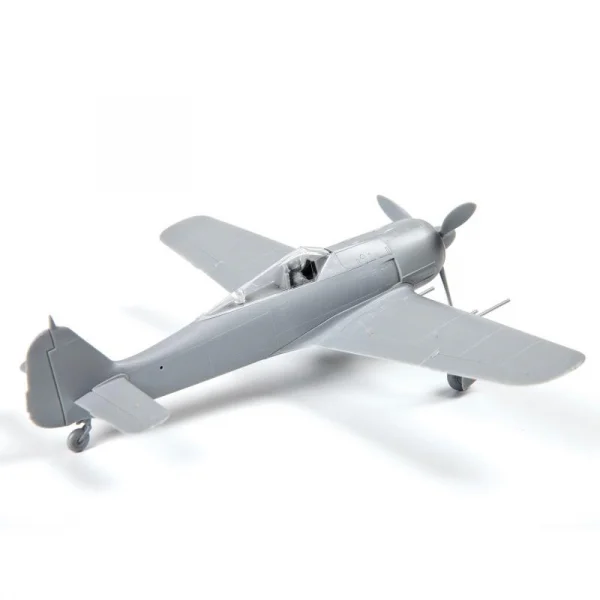 Zvesda Fockewulf 190 A4 — image 5 of 10