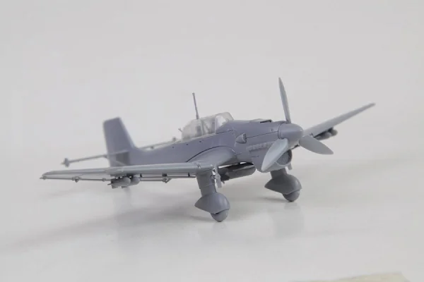 Zvesda 1/72 Junkers Ju-87B2 — image 5 of 6
