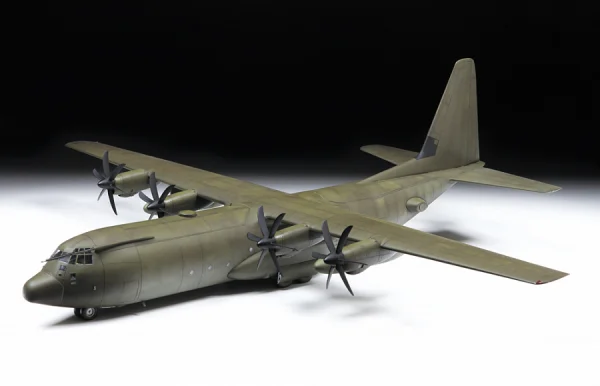 Zvezda C-130 J-30 &mdash; image 6 of 9