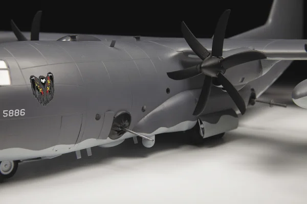 Zvesda Ac-130J Gunship Ghostrider — image 7 of 11