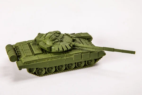 Zvezda 1:100 T-72 — image 6 of 9