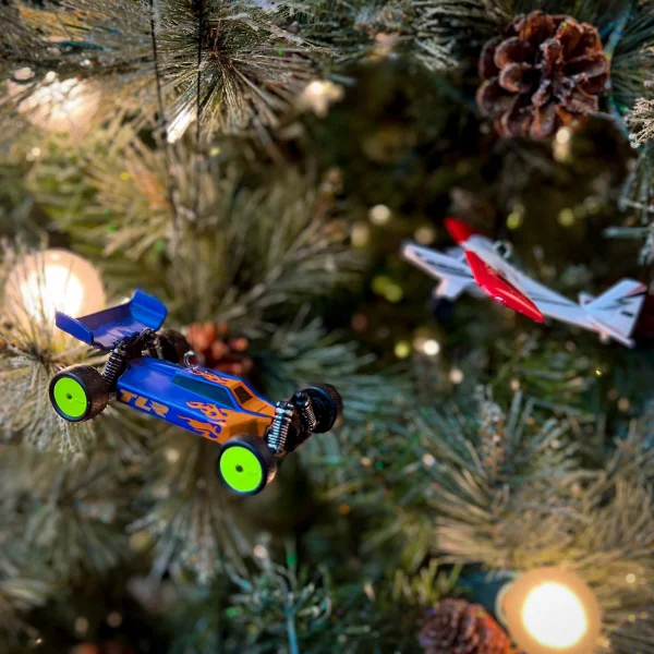 Losi TLR 22X-4 Elite Christmas Tree Ornament — image 2 of 7