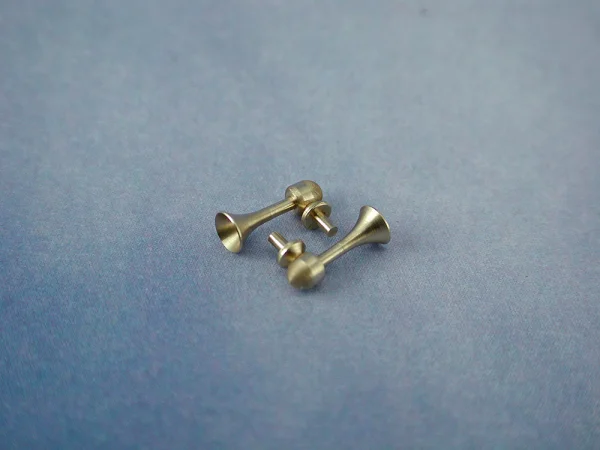 Ships Horn :3.5mm L:9mm(2)
