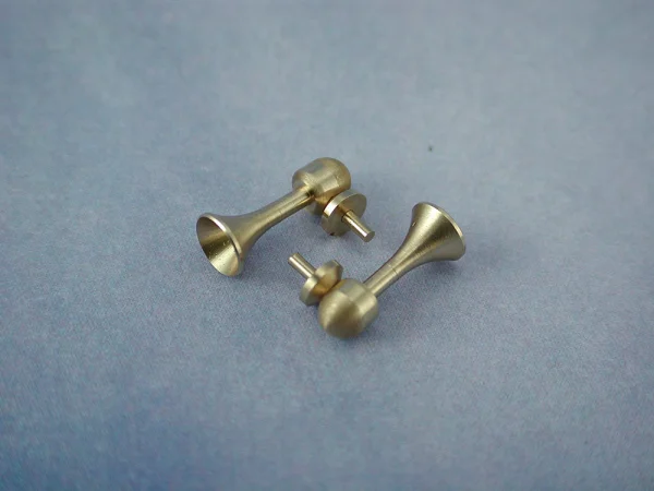 Ships Horn :5mm L:12mm(2)