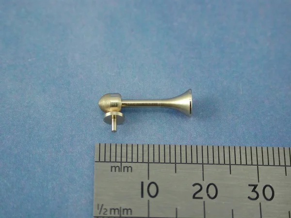Ships Horn :5.5mm L:17.5mm(2)