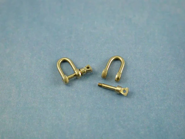 Shackle 5x8 - M1 Threaded Pin (2)