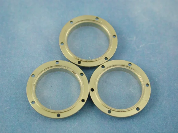 Porthole - 18mm - With 6 Hole Flange - Glazed - 10pk