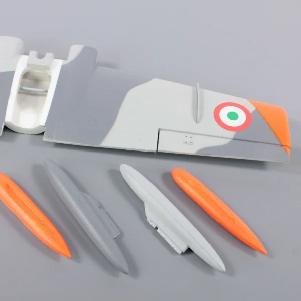 JP Wing Set Including Tips and Tanks (Painted) (for MB339)